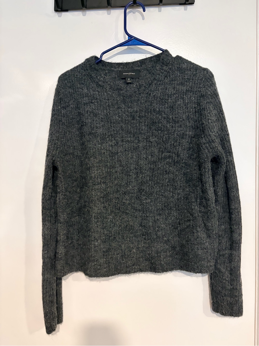 Banana Republic Crewneck Women's Sweater In Dark Gray